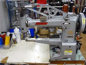 野球人Umedaのグラブ、ミット修理